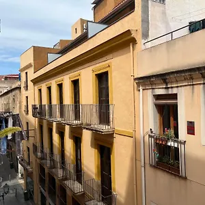 https://the-light-bnb-tarragona.top-hotels-tarragona.com
